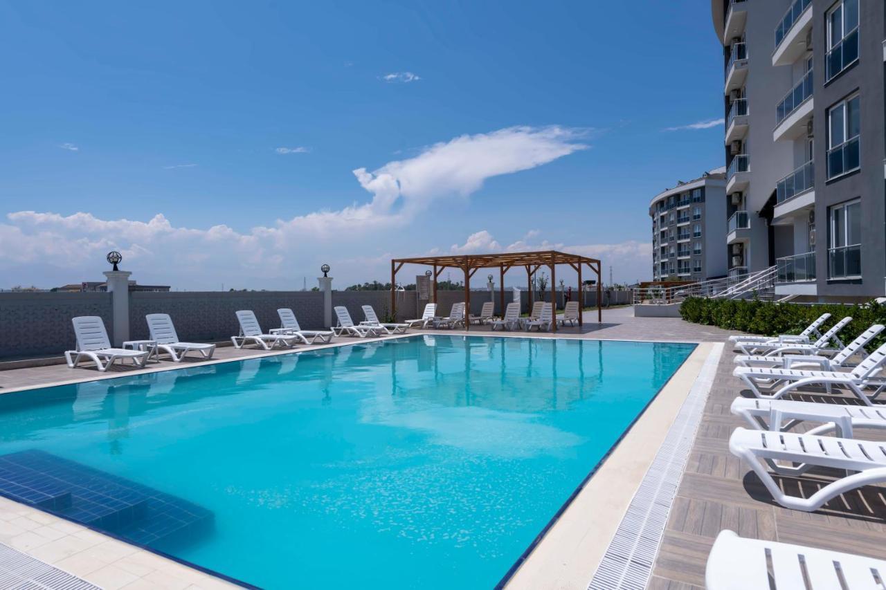 Royal Towers Lara Hotel Kemeragzi Exteriér fotografie
